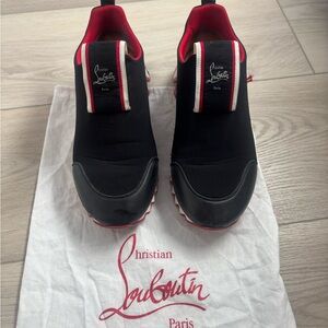 Christian Louboutin Women’s Tiketa sneakers size 39 $945